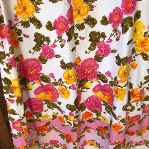 Vintage 1960s floral swing dress - Picture 5 of 6
